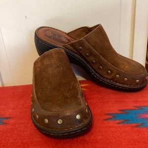 Born Brown Leather Clogs Size 6 NWOT